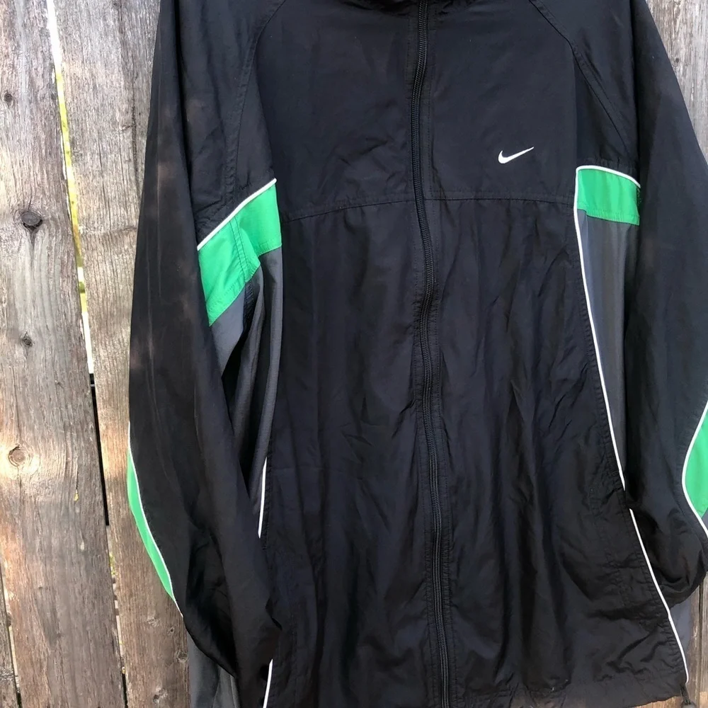 Vintage Nike windbreaker